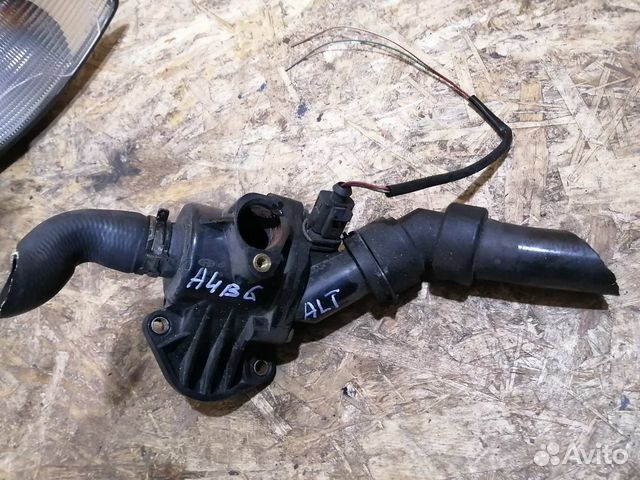 Термостат Ауди А4 Б6 А4 Б7 2.0 ALT