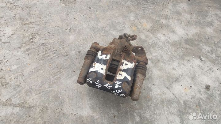 Суппорт задний Audi A6 C4 левый правый