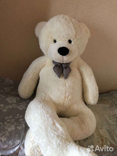 Плюшевый медведь