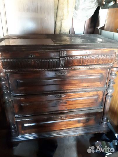Комод старинный антикварный