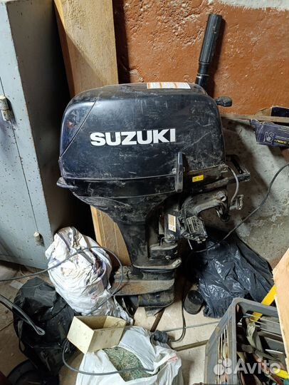 Лодочный мотор Suzuki 15 2 тактный