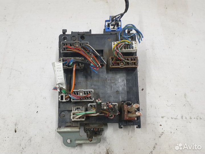 Блок предохранителей Nissan Presea R11 GA15DE