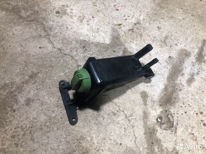 Бачок гидроусилителя руля Audi A4 B6/8E 1.8 2003