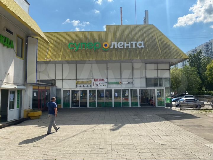 Здание, 4894 м²