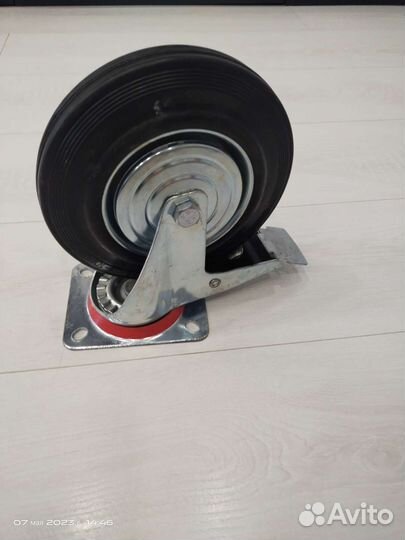 Колеса поворотные и неповоротные 200/50-100