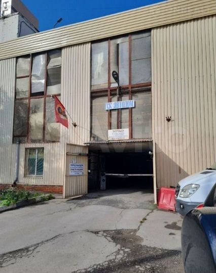 Машиноместо, 18 м²