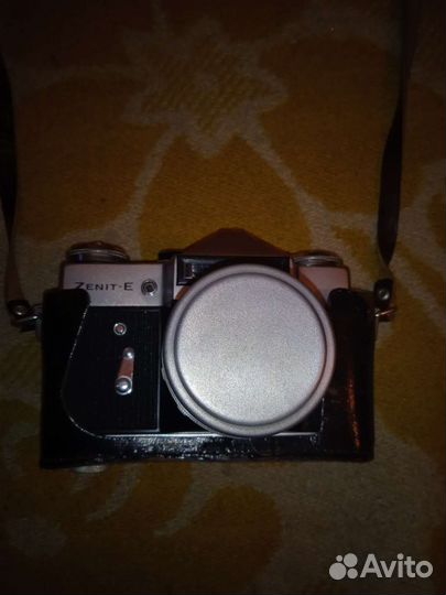 Фотоаппарат зенит-Е с объективом мир-1