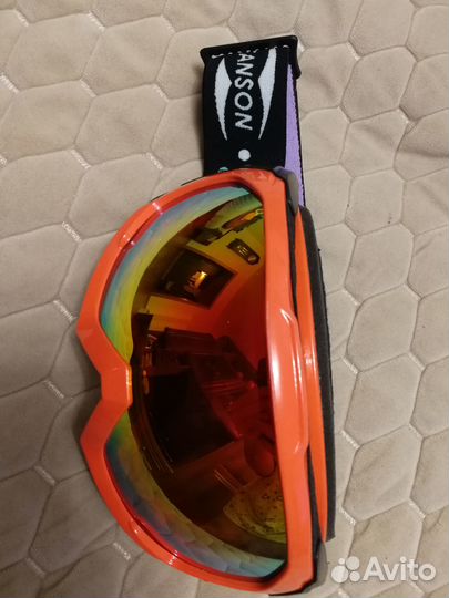 Продам новую детскую горнолыжную маску goggle