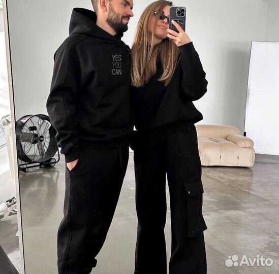 Парные спортивные костюмы