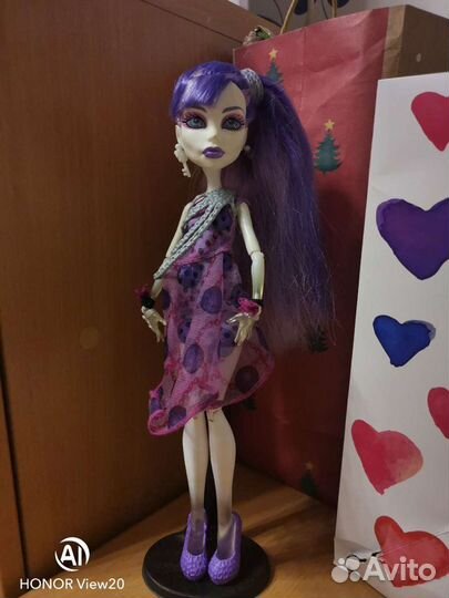Кукла Monster High-Спектра Вондергейст