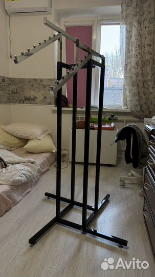 Вешалка напольная