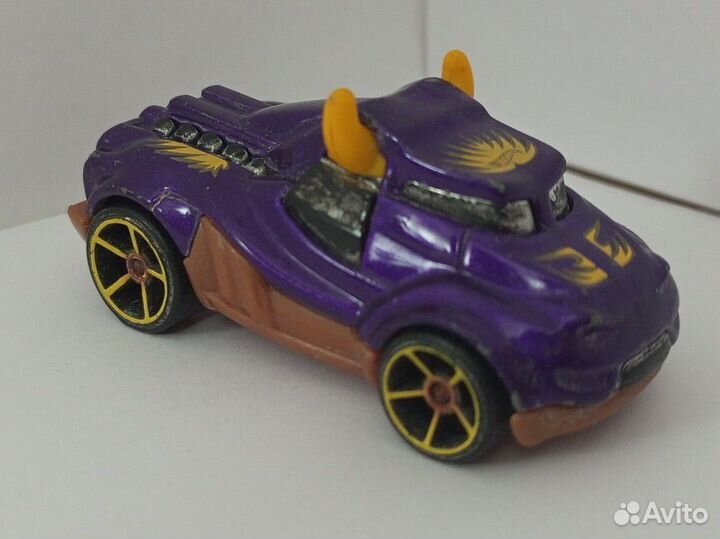 Hot Wheels машинка