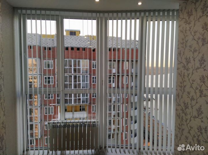 Вертикальные жалюзи тканевые на окна