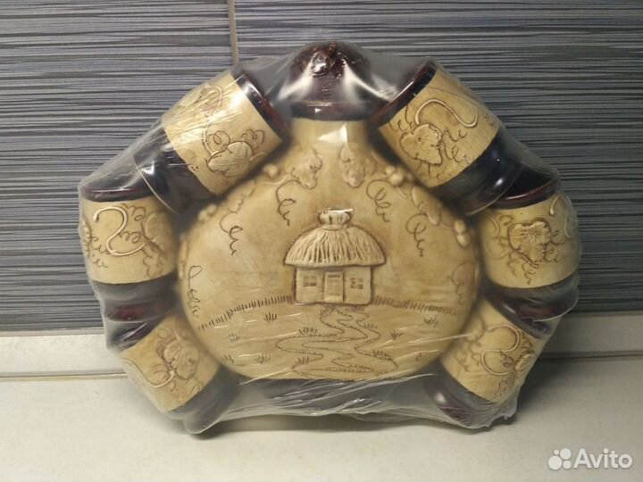 Винный набор (графин и 6 стопочек)