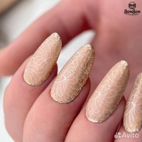 Маникюр с покрытием гель лак