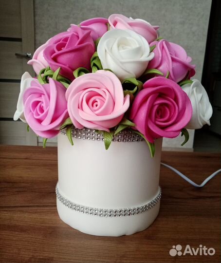 Светильник-букет из изолона