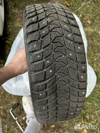 Литые диски mazda 3 r15 с зимней ризиной Michelin