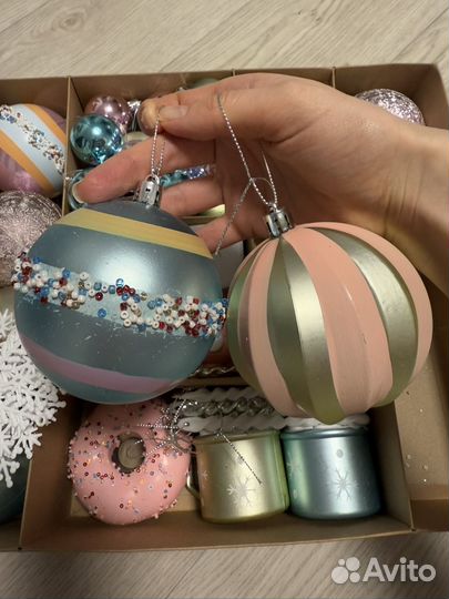 Елочные игрушки