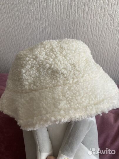 Шляпа плюшевая