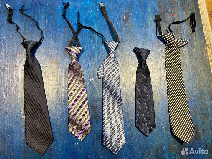 Галстук школьный