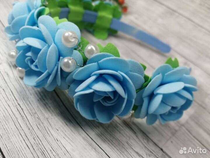 Ободок с цветами