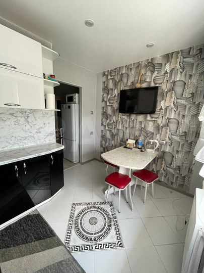 2-к. квартира, 52 м², 8/9 эт.