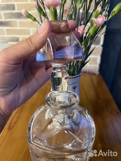 Графин хрустальный