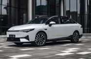 XPeng P5 I (2021—2026) Седан