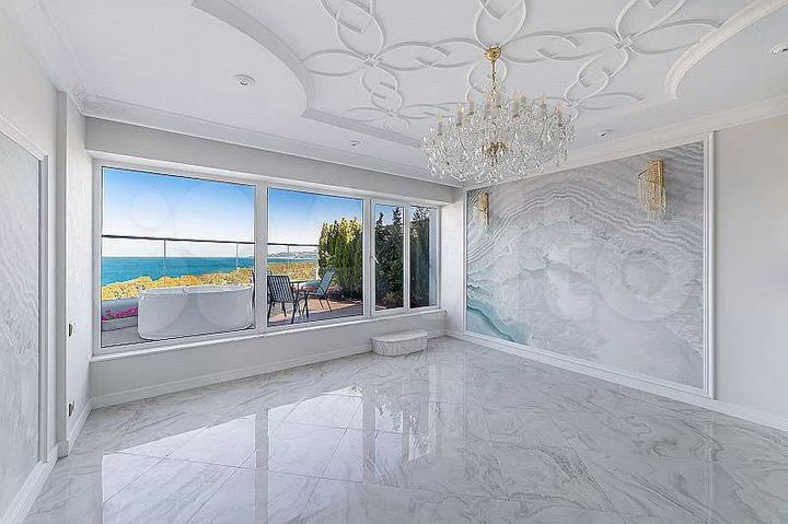 3-к. квартира, 180 м², 22/22 эт.