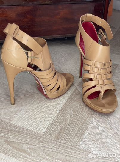 Босоножки Cesare Paciotti женские оригинал