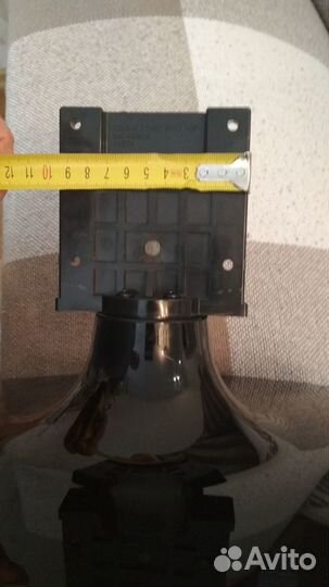 Подставка от телевизора 32 LG 4000