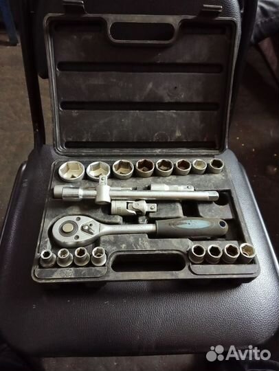 Набор инструментов для авто