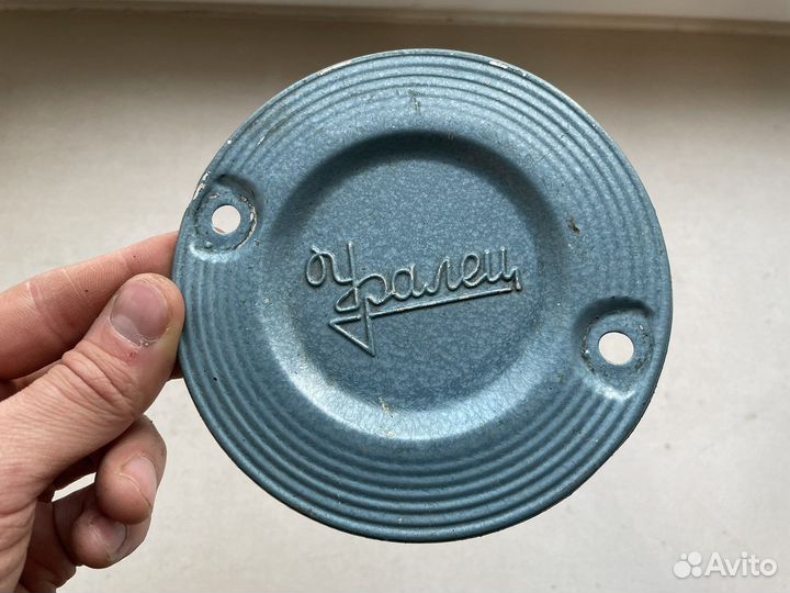 Уралец вывеска