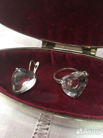 Винтажная бижутерия