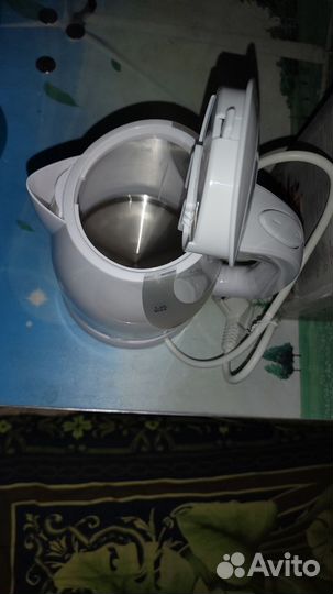 Электрочайник новый Supra