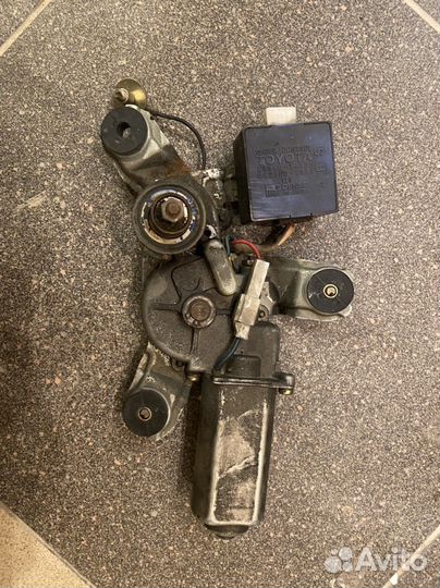 Моторчик стеклоподъемника Celica st202