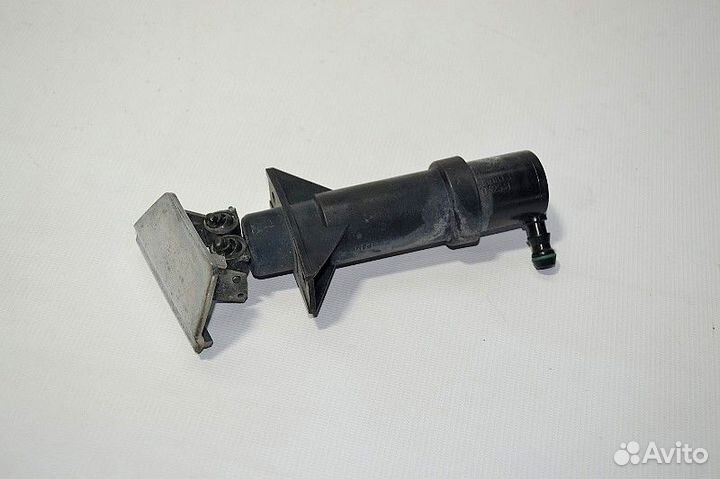 Омыватель передней фары, левый iveco Stralis (01.0