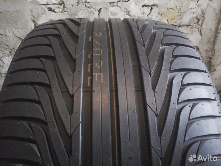 Nokian Tyres Z 285/30 R18