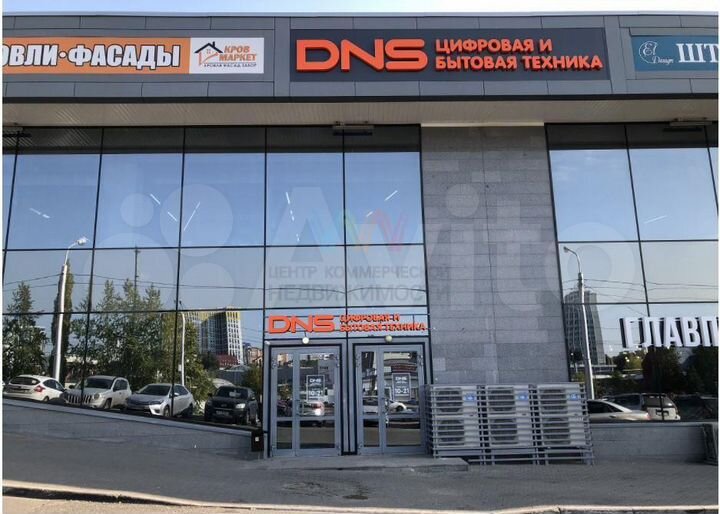 Магазин 717 кв.м на красной линии по Бакалинской