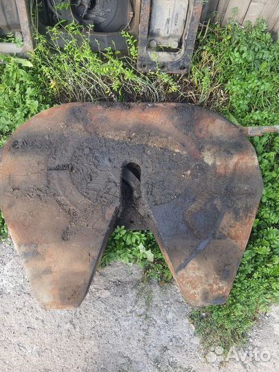 Седло сцепное устройство