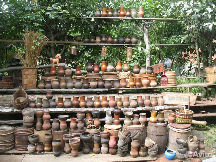 Горшок гончарный из глины большая корчага кувшин