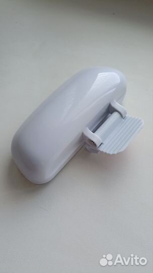 Боковое зеркало