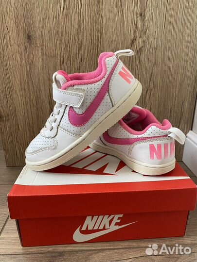Кроссовки nike оригинал для девочки 29 размер