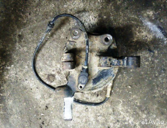 Поворотный кулак левый правый Opel Omega B