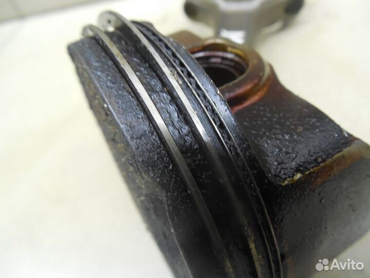 Поршень с шатуном Cruze 2009-2016