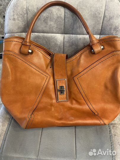 Продам кожаную женскую сумку фирмы 