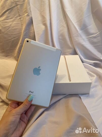 iPad mini 4 64gb