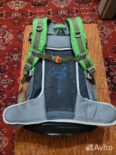 Рюкзак туристический бу 50+5 литров