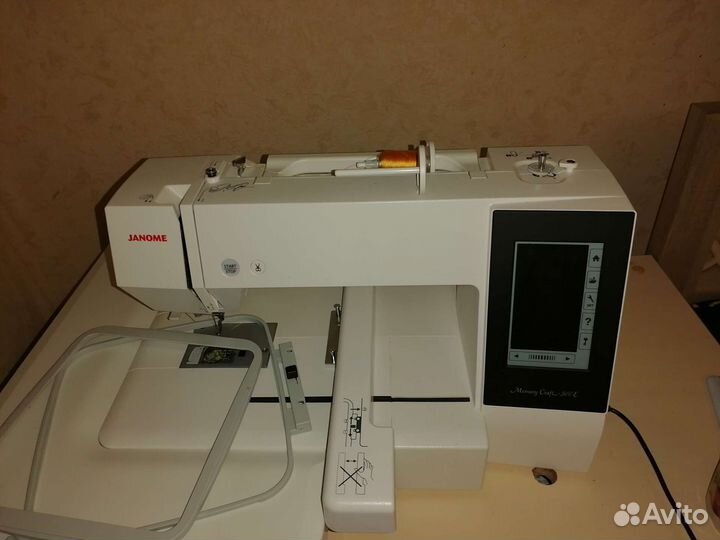 Швейная машина бу Janome 500E
