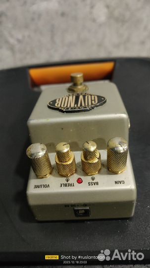 Гитарная педаль marshall GV-2 THE GUV'NOR plus